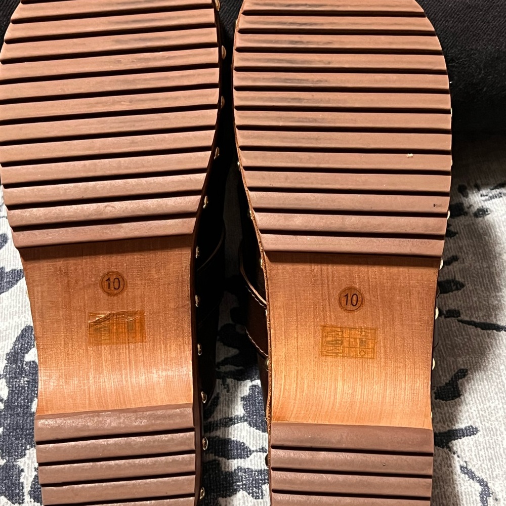 Kelsi Dagger Brown Leather Mules with Fringe - Picture 4 of 6